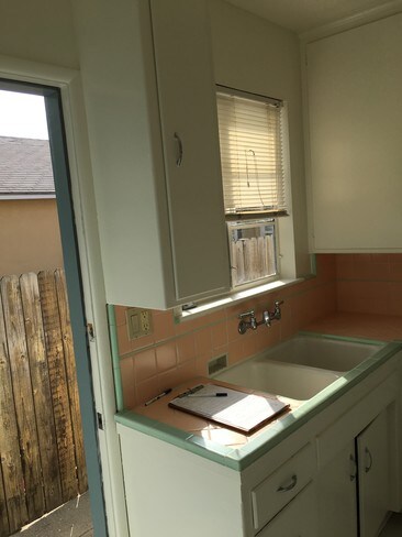 Foto del edificio - 2407 Oak St