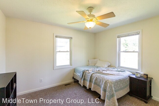 Foto del edificio - 4 br, 2 bath House - 1806 W Bethel Ave.