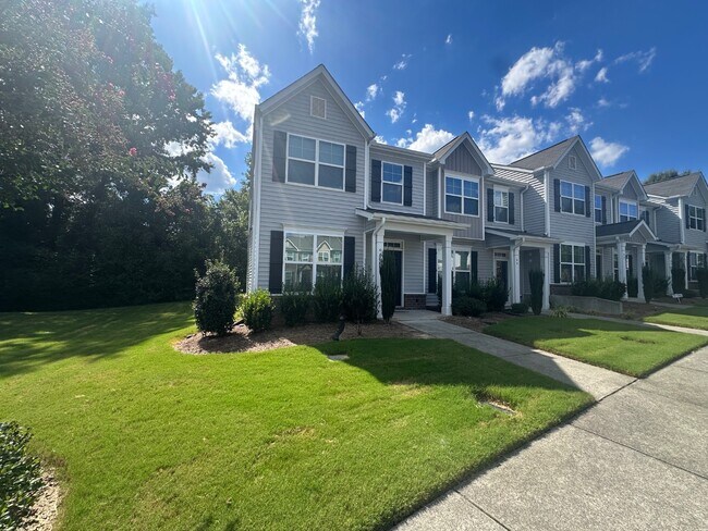 Foto del edificio - 102 Harvest Oaks Ln