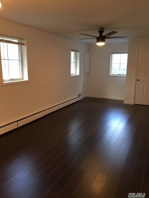 Foto del edificio - 10 Sandhage Dr