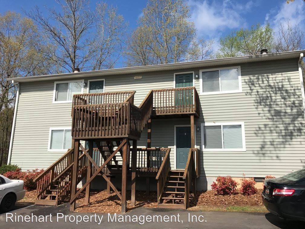 Primary Photo - 1420 Riverview Rd
