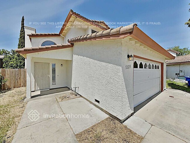 Foto del edificio - 5225 Yvette Way