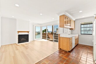 Building Photo - 600 Monterey Blvd