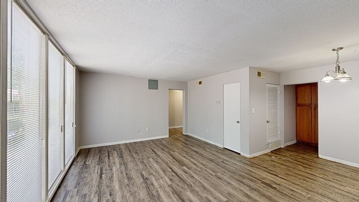 Photo - Mendenhall Gardens Apartments