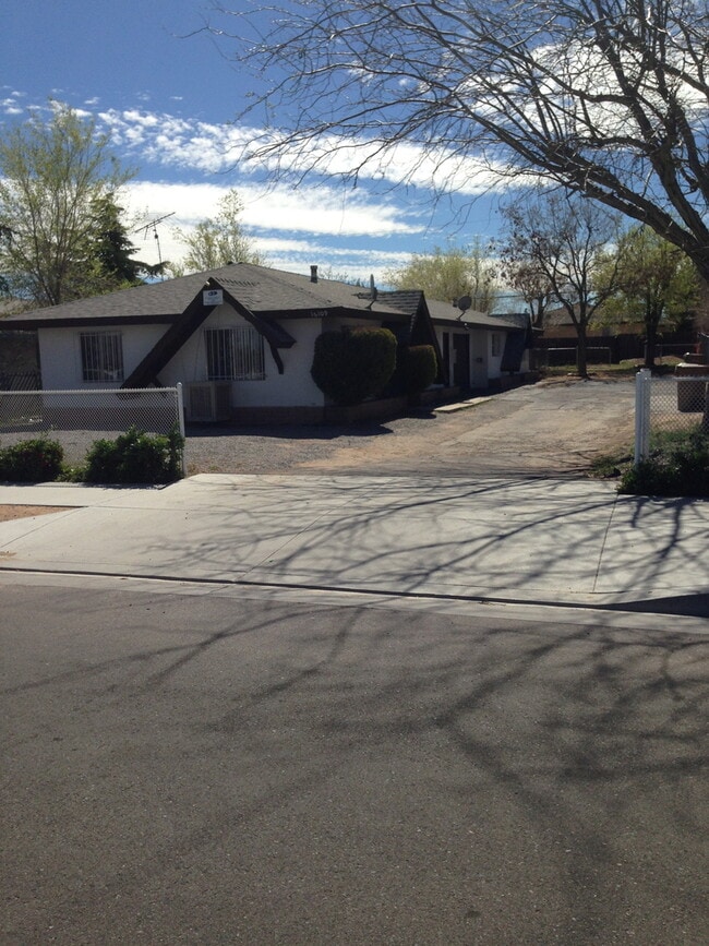 Building Photo - 16109 Spruce St