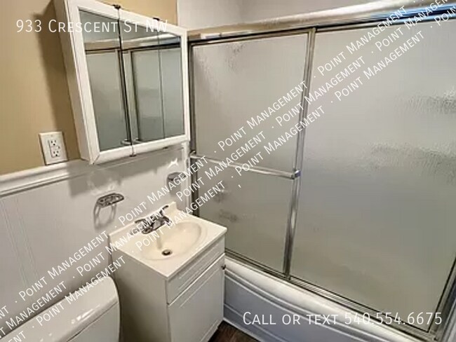 Foto del edificio - Newly Renovated 2 bed 1 bath