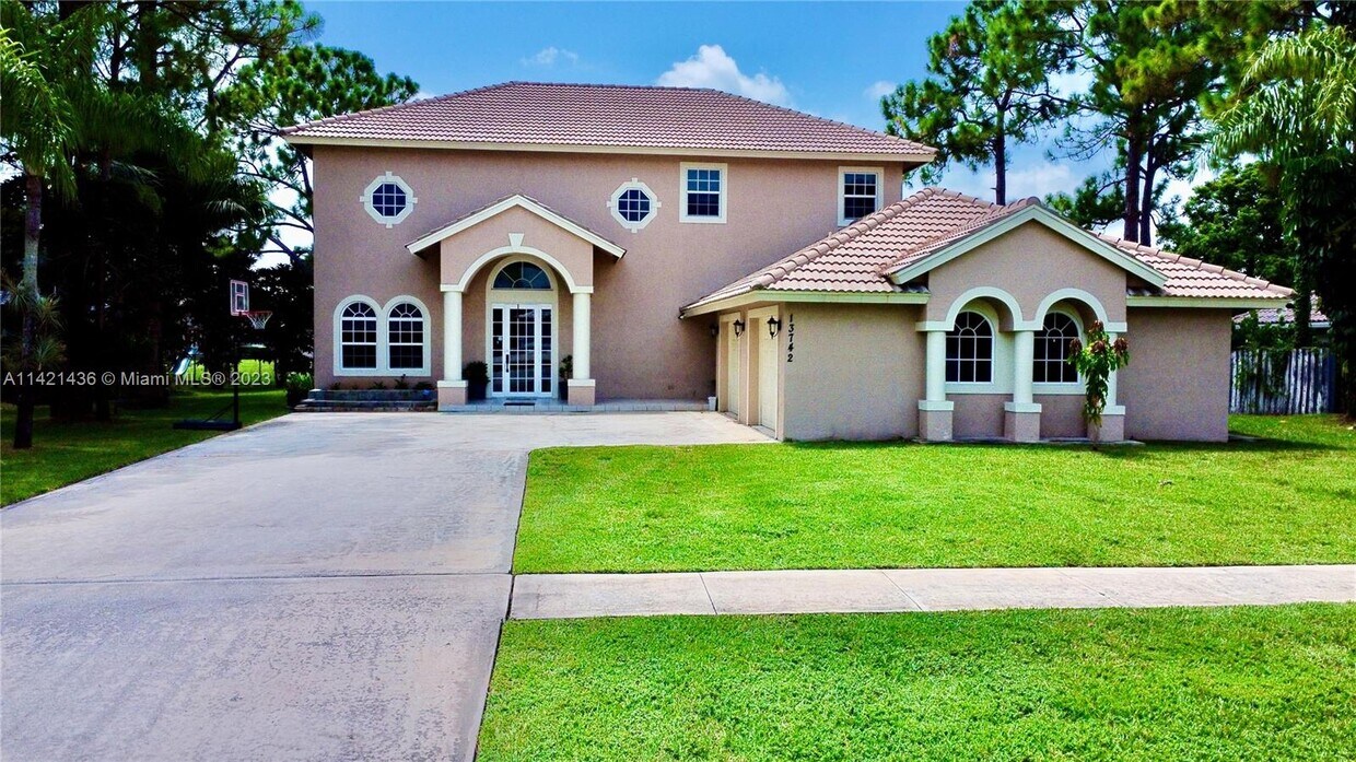 Primary Photo - 13742 Callington Dr