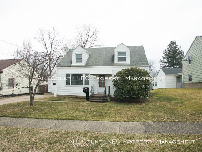 Foto del edificio - Ideal House in Cuyahoga Falls Available Now!