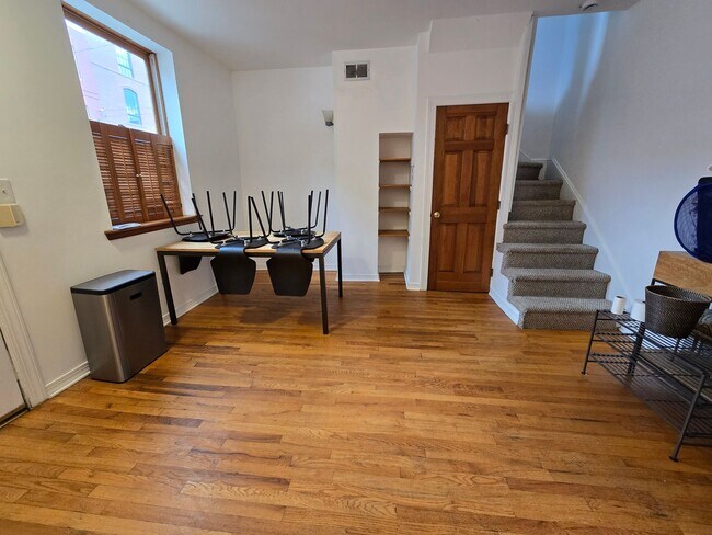 Foto del edificio - MOVE IN SPECIAL!! 1 bed 1 bath home with p...