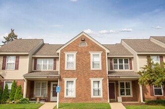 Interior Photo - Whispering Winds of Rochester Hills