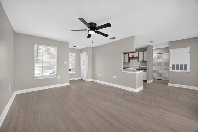 Foto del edificio - Ridgeview Townhomes