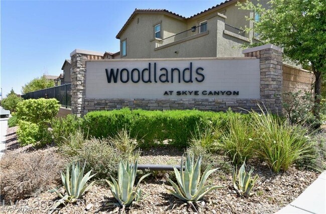Foto del edificio - 8148 Little Skye Ct