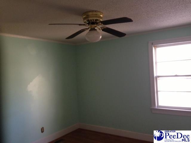 Foto del edificio - 1709 Pineland Ave