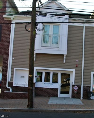 Primary Photo - 206 Centennial Ave