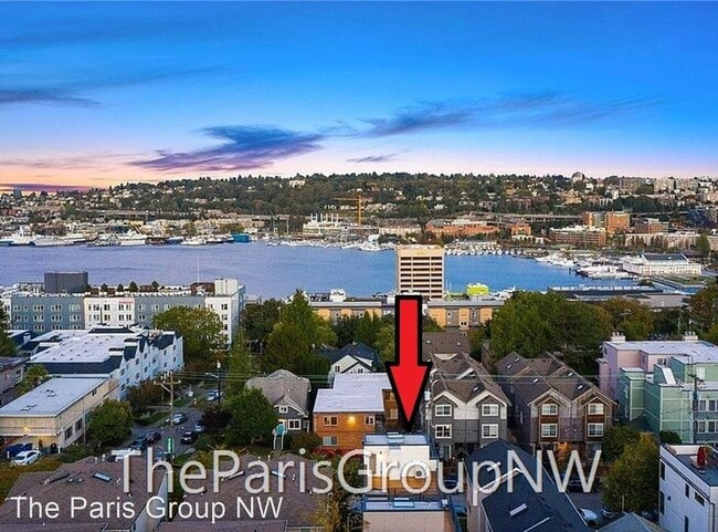 Foto del edificio - 2 br, 2.5 bath House - 1215 6th Ave N #A