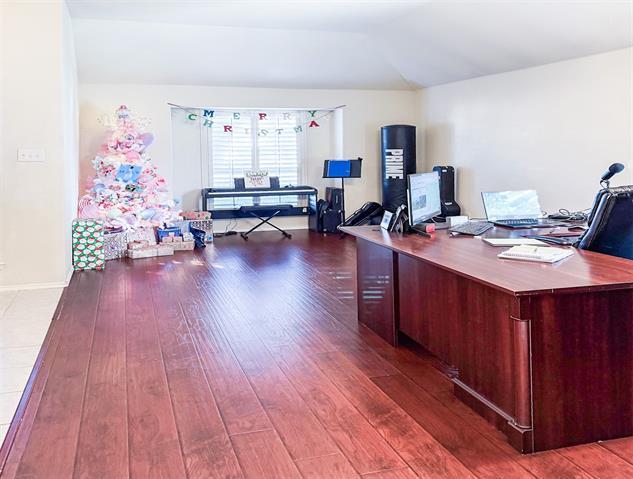 Foto del edificio - 9301 Norfolk Ln