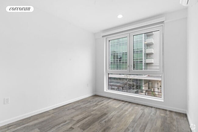 Building Photo - 39-04 29th St