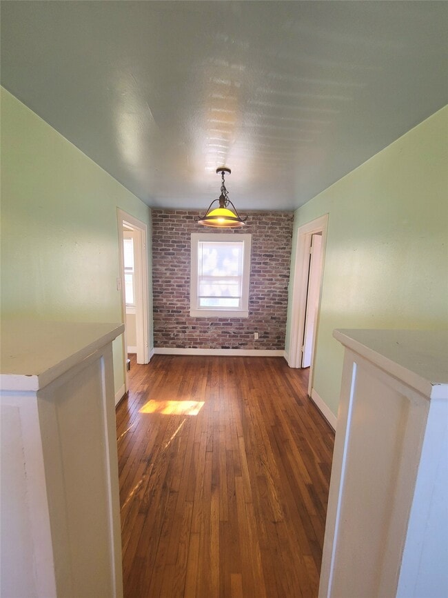 Foto del edificio - 1827 Fourcade St