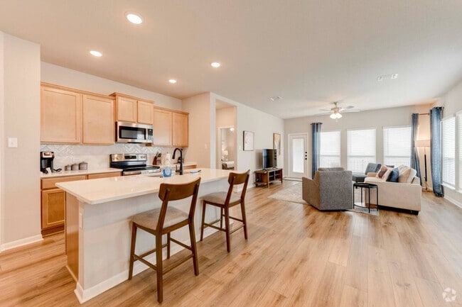 Building Photo - 2839 Fox River Dr