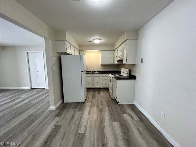 Foto del edificio - 213 Concord Ct