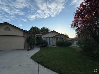 Building Photo - 4860 Kachinas Ave