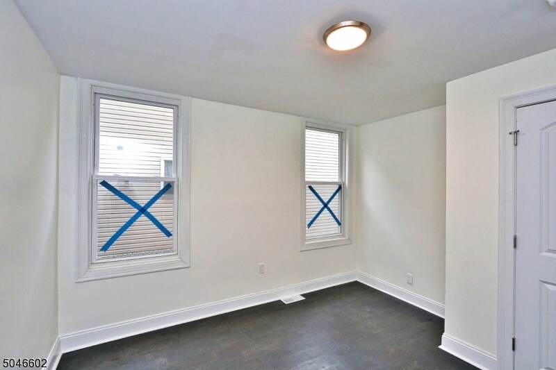 257 Avon Ave, Newark, NJ 07108 Apartment for Rent in Newark, NJ