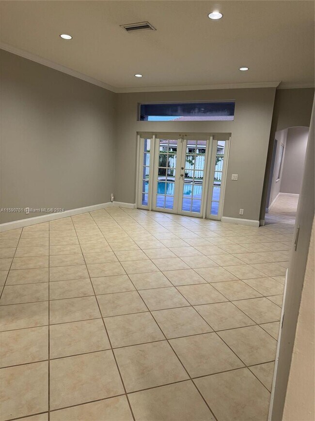 Foto del edificio - 1224 Meadows Blvd