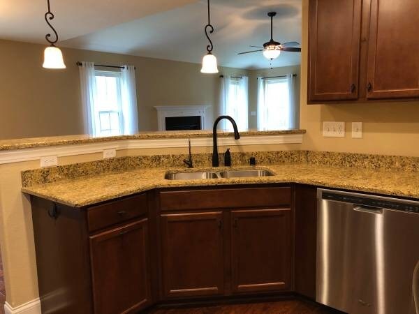 Foto del edificio - N77W22925 S Coldwater Cir