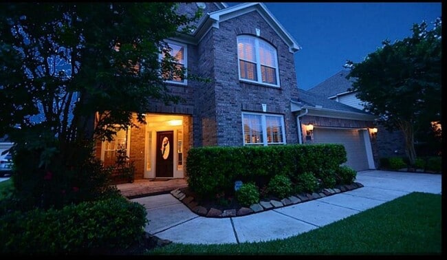 Building Photo - 5102 Peabody Hill Ln