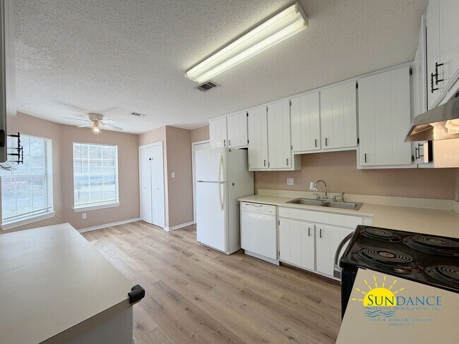 Foto del edificio - Wonderful 3 Bedroom Home in Fort Walton Beach