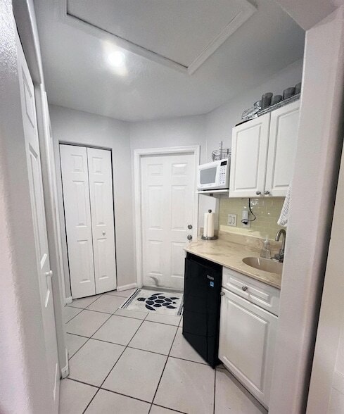 Building Photo - 2563 Egret Lake Dr