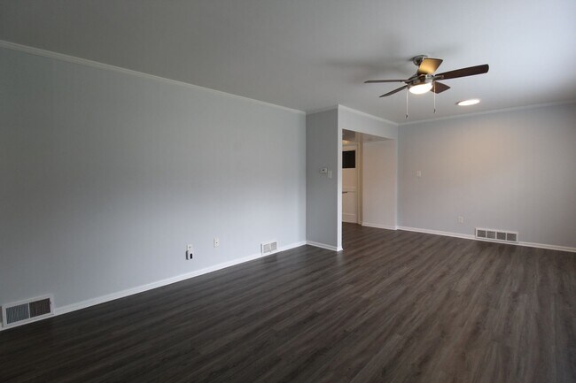 Foto del edificio - 3 Bedroom 1 Bath Home In Prairie Village