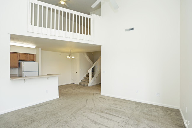 Interior Photo - Catalina Shores