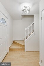 Building Photo - 17505 Longview Ln Building Photo - 17505 Longview Ln