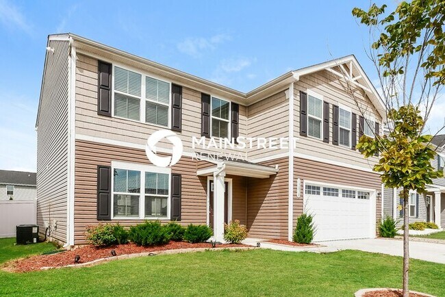 Foto del edificio - 4 Bedroom Pet-Friendly Home in Camby, IN with Main Street Renewal