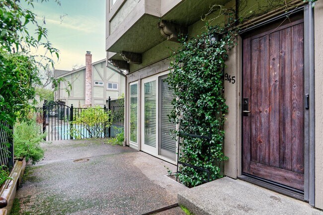 Foto del edificio - 945 Hunt Ave