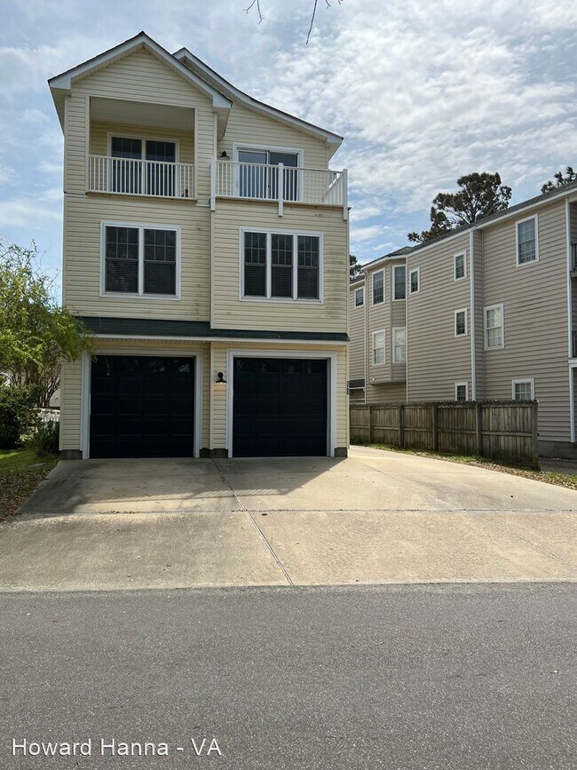Building Photo - 3 br, 2.5 bath House - 3705 Pendleton Avenue