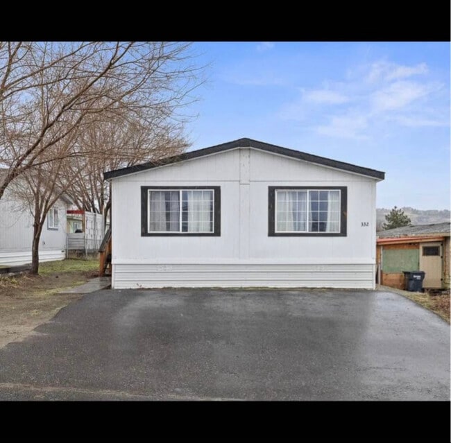Foto del edificio - 332 Buckwheat Ct