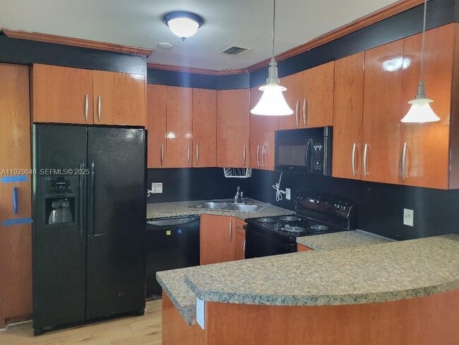 Building Photo - 1085 NW 133rd St