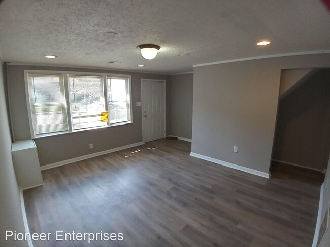 Building Photo - 3 br, 1 bath House - 2859 Hollins Ferry Rd