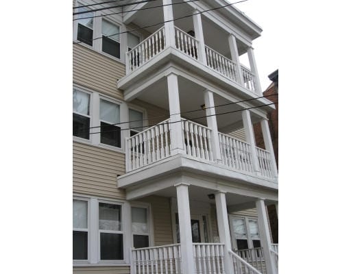 Building Photo - 15 Morse St