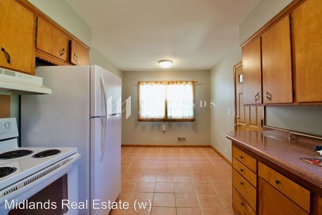 Building Photo - 3 br, 2.5 bath House - 2325 Ridgewood Avenue