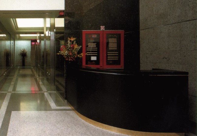 Lobby photograph - 90 William St
