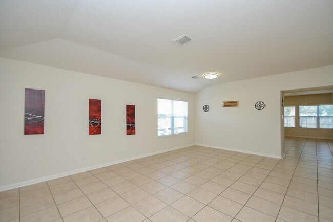 Foto del edificio - 15318 Marlowe Grove Dr