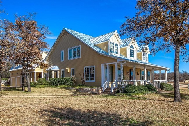 Foto del edificio - 1310 Gibbons Rd S