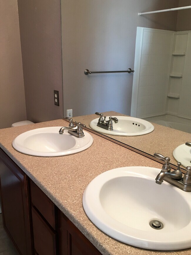 7292 S Blackhawk St Unit 208, Centennial, CO 80112 Condo for Rent in