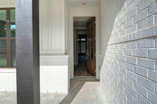Building Photo - 16623 Tranquility Grove Dr
