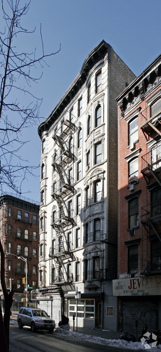 71 Clinton St, New York, NY 10002 Apartments New York, NY