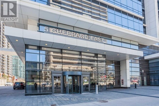 Photo du bâtiment - 5-4225 Sheppard Ave E