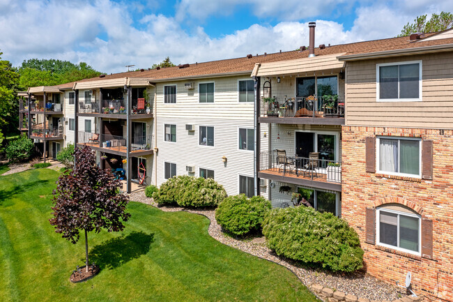 Foto del edificio - Cedar Ridge Apartments